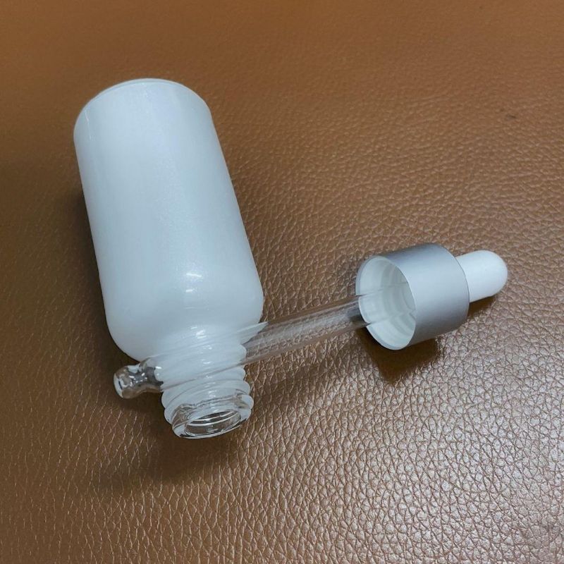 30ml Pearl White Glass Essential Oil Dropper Bottle
