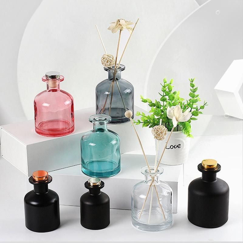 Wholesale 200ml Empty Black Transparent Glass Reed Diffuser Bottle for Diffuser with Cork