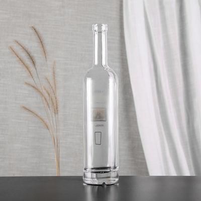 Clear Customized Embossed Glass Bottle with Guala Cap