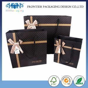 Customized Luxe Shopping Paper Bag with Gloss Lamination