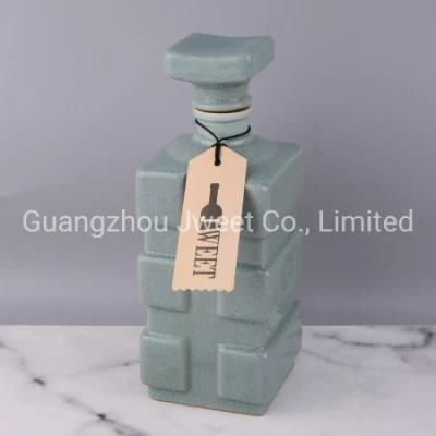 Custom Unique 500ml Empty Liquor Ceramic Whisky Bottle