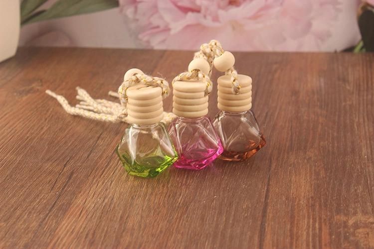 8ml Refillable Car Hanging Glass Perfume Bottle Diamond Shaped Pendant Perfume Aromatherapy Bottle Hanging Air Fresher Ornament Vials