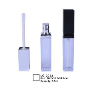 5.5ml Empty Square Shape Plastic Lipgloss Container Cosmetic Packaging Lip Bottle with Brush Applicator