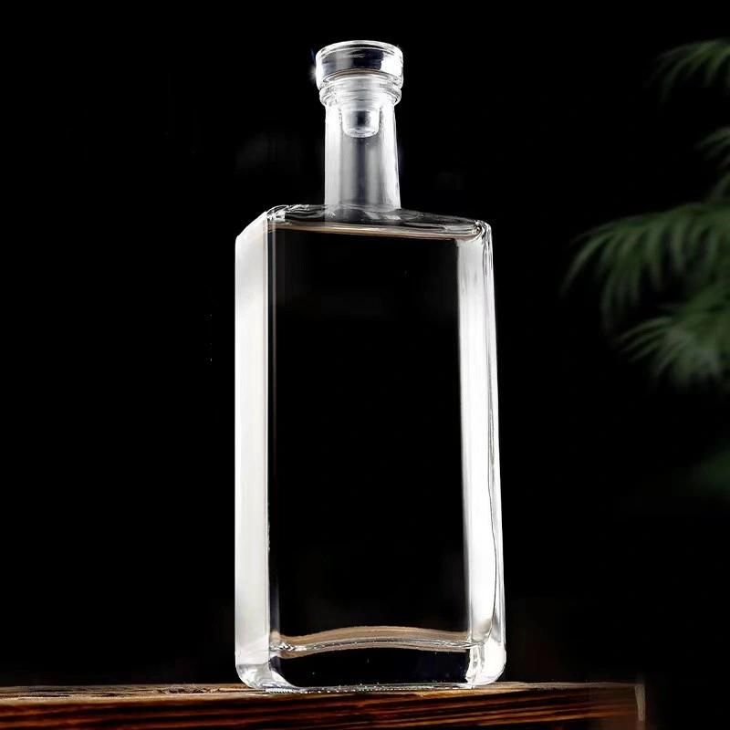 Square 100ml 200ml 500ml Glass Spirit Bottle with Rubber Stopper for Beverage