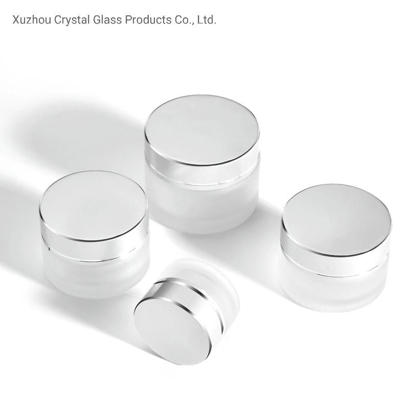 Wholesale 50g Empty Amber Cosmetic Glass Jar with Plastic Lid