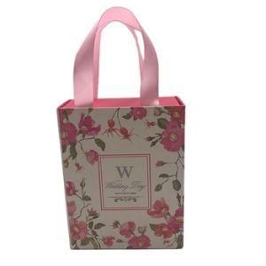 Manufacturer Supply Luxury Kraft Paper Gift Bag in Fresh Style