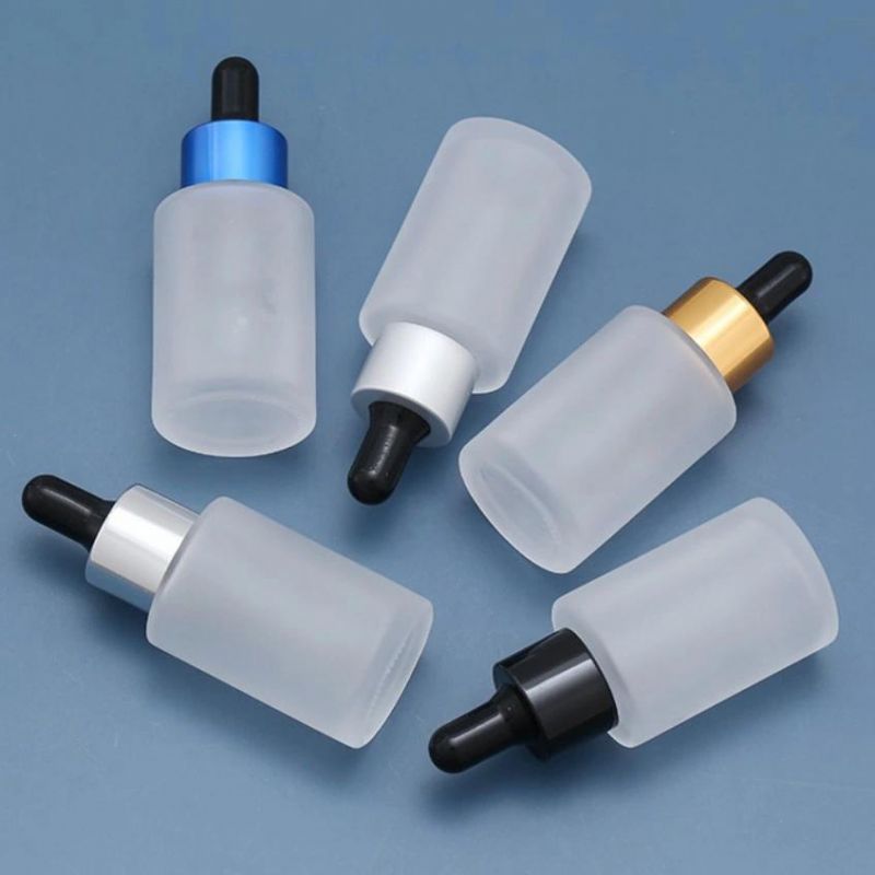 Cosmetics Plastic Bottles 50ml 30ml Flat Shoulder Round Shape Clear Frosted Serum Glass Dropper Bottle