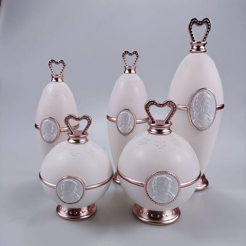 Luxury 30g 50g Heart-Shaped Empty Pink Acrylic Jar for Cream