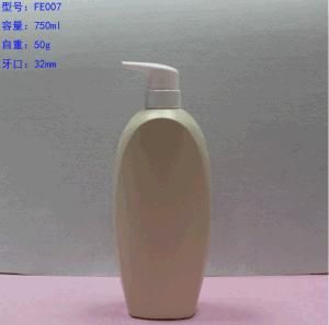 750ml Empty Plastic Container with Pump Cap for Cosmetic Bottle