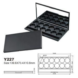Y227 12 Color Matte Black Cosmetic Packaging Eyeshadow Palette Case