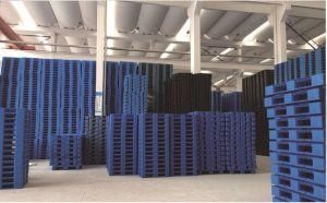 Plastic Pallet with Inventory in The Factory