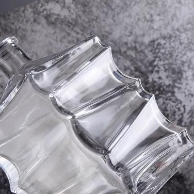 High-End Transparent 700ml Luxury Glass Bottle Vodka Bottle Whisky Bottle