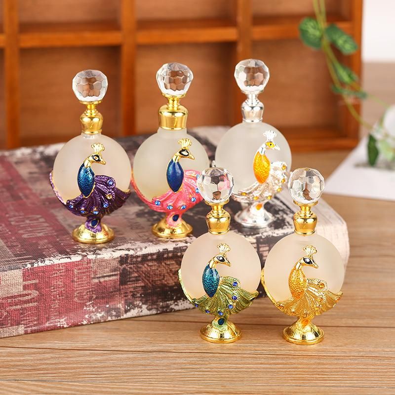 Dubai Style Arabic Glass Essential Oil Bottle Perfume Bottle in China