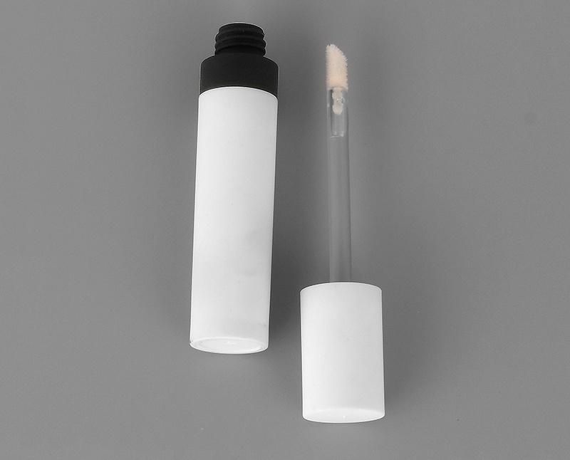 Fashion Hot Sale White 4ml Lip Gloss Tube White Lip Gloss Packaging Custom Packaging Black Top Lip Gloss Tubes with Wands