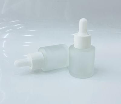 Wholesale Empty Frosted Essential Oil Bottle with Dropper 20ml Serum Glass Bottle
