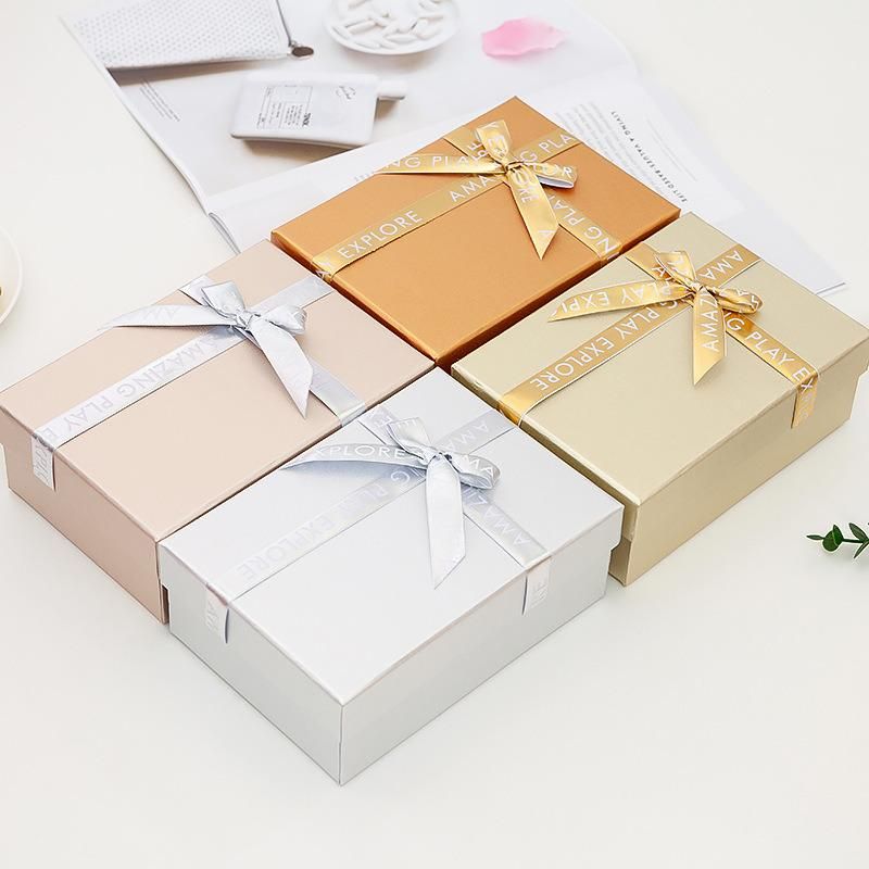 Custom Hand Bag Gift Box Packaging Christmas Gift Boxes Festival Beauty Pacakge Box