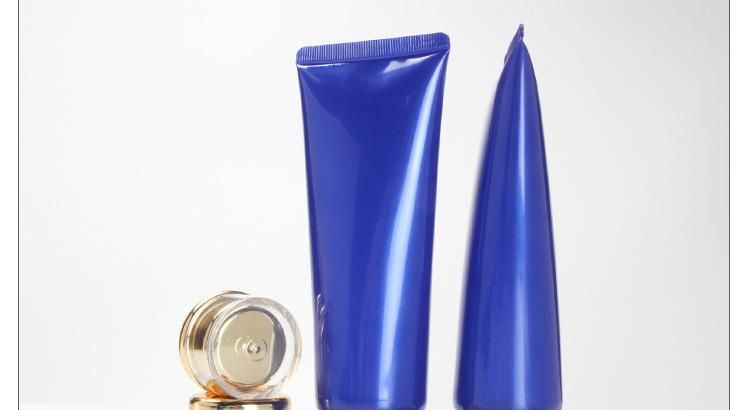 Cosmetics Manufacturers Spot Packaging 100 Grams of Empty Blue Hose Cleaning Milk Packaging Material Hose