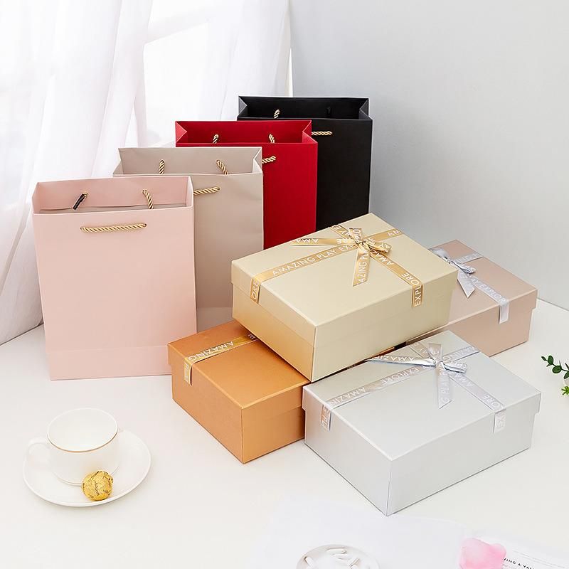 Custom Hand Bag Gift Box Packaging Christmas Gift Boxes Festival Beauty Pacakge Box