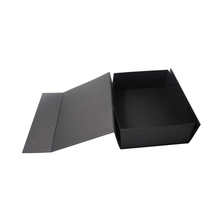 Luxury Magnetic Flap Customized Apparel Packaging Box