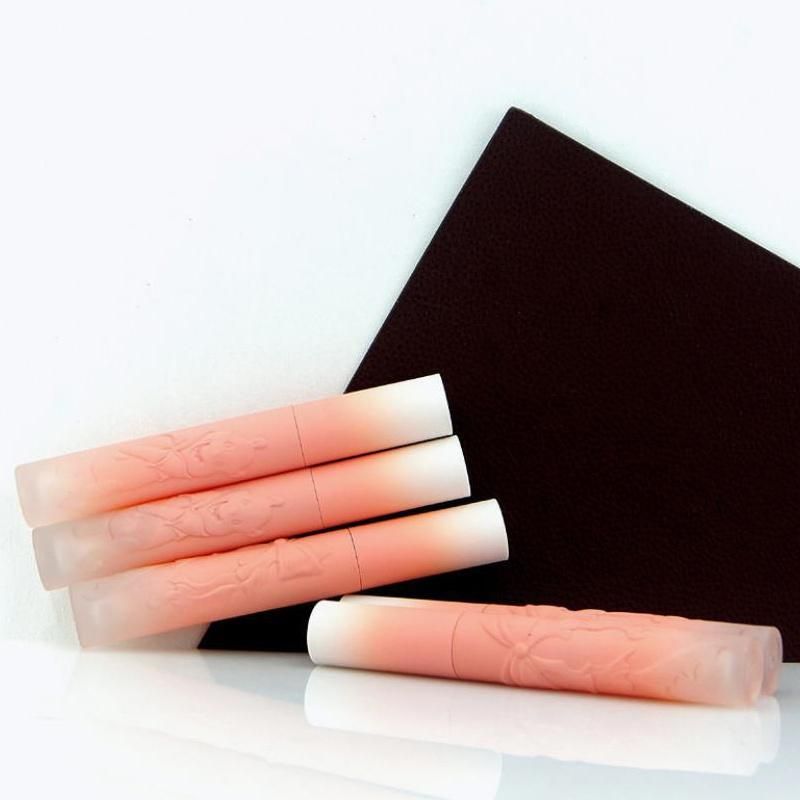 Cute in Stock 3D Effect Embossing Design Pink Lip Gloss Container Packaging Lipgloss Tubes