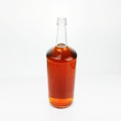 Wholesale 1000ml 750ml 500ml 375ml Vodka Spirit Glass Bottle for Liquor with Cork