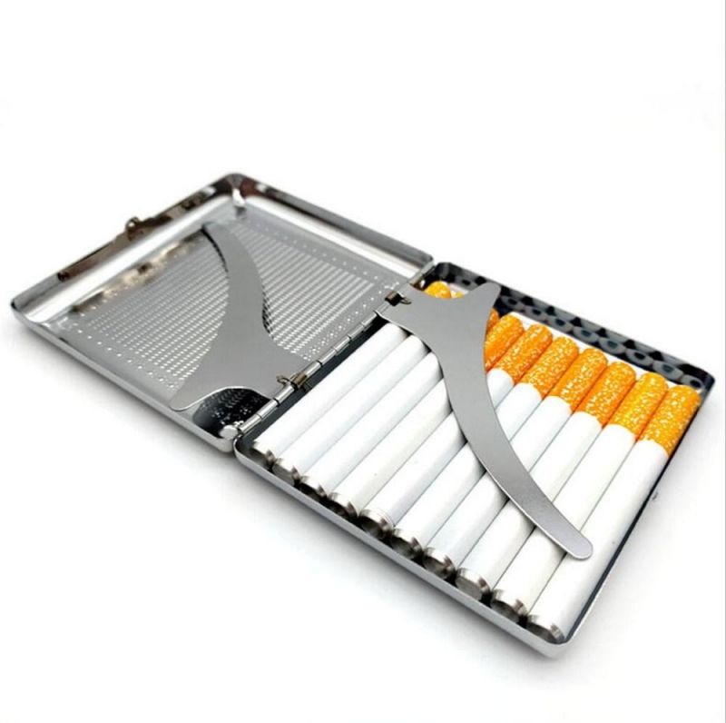 Metal Retro Cigarette Moist Keeping Compartmented Case