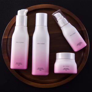 White China Packaging Cosmetic Glass Bottle