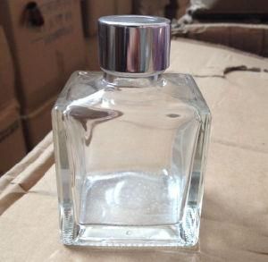 100ml Square Glass Diffuser Bottle with Screw Cap