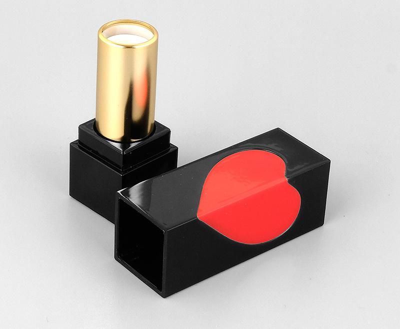 in Stock Luxury Heart Shape Lipstick Tubes Empty Customized Plastic Empty Square Lip Balm Case Container Packaging