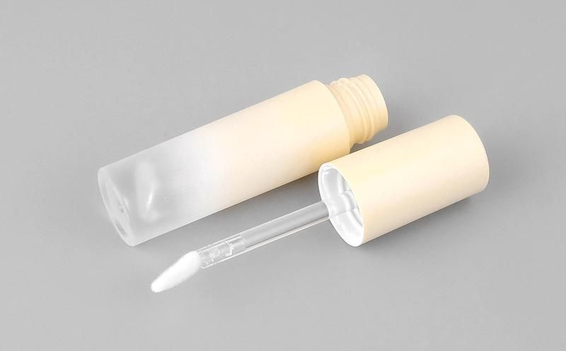 in Stock Ready to Ship 3ml 2021hot Selling Lip Gloss Tubes Custom Label Packaging Nude Lip Tint Oil Containers Bottle