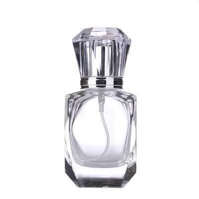 30ml Vintage Glass Empty Spray Bottle Wedding Gifts Car Decor Crystal Transparent Flint Perfume Bottle