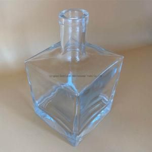 500ml/750ml Square Glass Wine Bottle for Whisky/Vodka/Gin