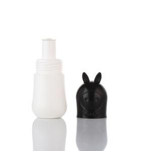 Factory Wholesale Plastic Bottles, PP, Pet Perfume Bottles, Cosmetic Bottles, Color Customizable.