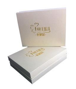 High Quality Pearl White Colour Packaging Box (YY-P0311)