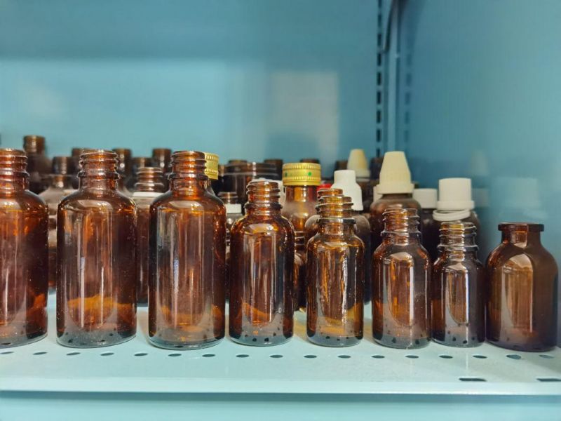 Plastic Cap and Dropper for Bottles