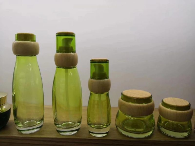 Ds018 Luxury Cosmetic Containers Empty Cosmetic Bottle Set Bottle Have Stock