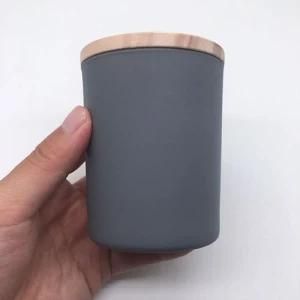 Wholesale 200 Ml Cylinder Matte Gray Empty Glass Candle Holder with Wooden Lid for Decoration