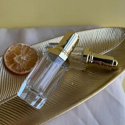 30ml Exquisite Glass Serum Bottle with Gold Dropper with Raised Pattern