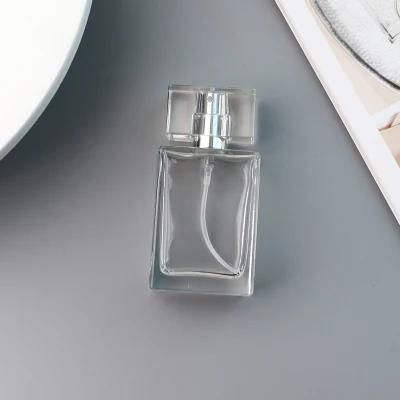 25ml 50ml Square Flint Perfume Atomizer Refillable Glass Empty Spray Applicator Clear Bottle with Acrylic Cap for Travel