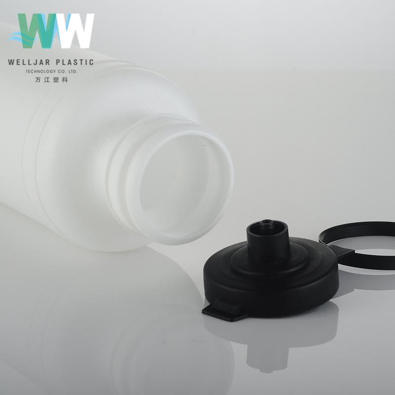 600ml PE Plastic Water Collection Bottle with PP Double Covers
