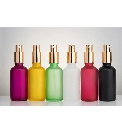 Color 50ml Frosted Glass Essential Oil Bottle with Anodized Aluminum Lotion Spray Pump