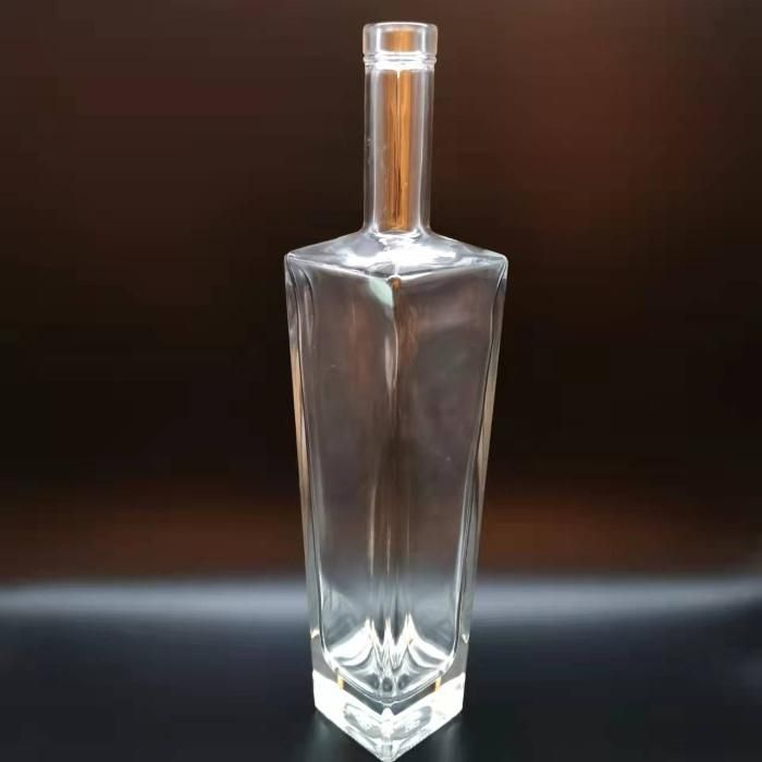 High Grade Square 700ml 70cl High Flint Vodka Glass Bottle for Rum Gin Tequila
