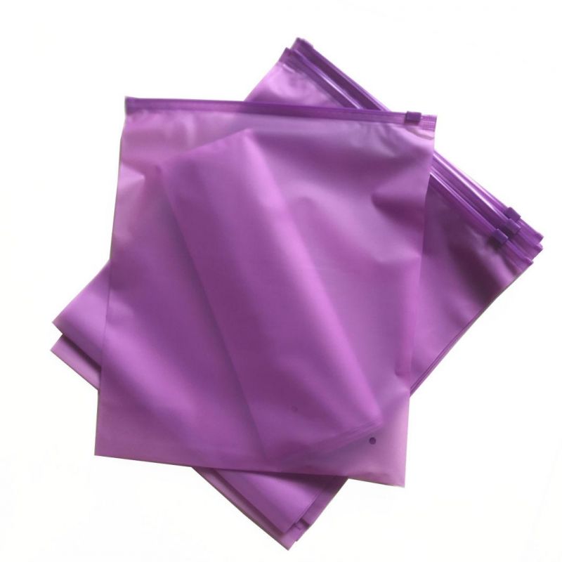 Manufacturer CPE Matt Poly Bags with Zipper for Clothing Zip Lock Bag Packaging Bag