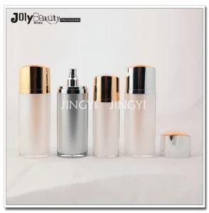 Top Quality Beautiful 50ml Cosmetic Foam Pump Bottle Spray Bottle