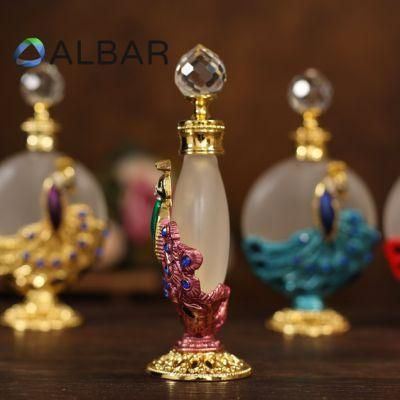 Diamonds Decoration Round Attar Oud Glass Bottles in Arabian Style Essential Perfume