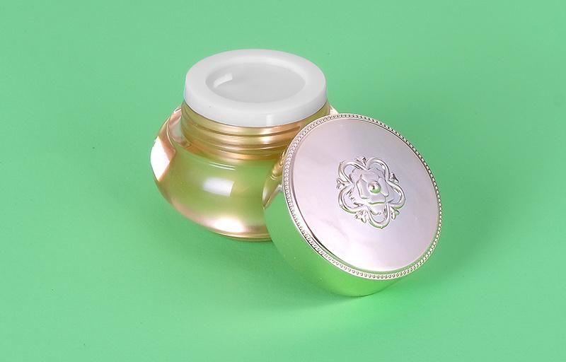 5g 10g Luxury Design Empty Plastic Jar for Lip Balm Cosmetic Packaging with Gold Cap