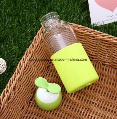 Hot Sale Clear Glass Water Bottle with Cute Leaves